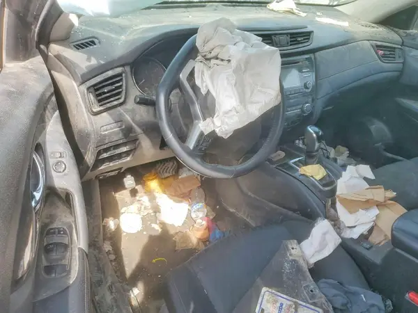 KNMAT2MV5HP578143 2017 NISSAN ROGUE - Image 8