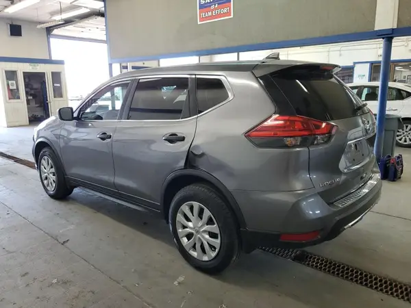 KNMAT2MV5HP584895 2017 NISSAN ROGUE - Image 2