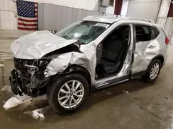 KNMAT2MV5HP588090 2017 NISSAN ROGUE