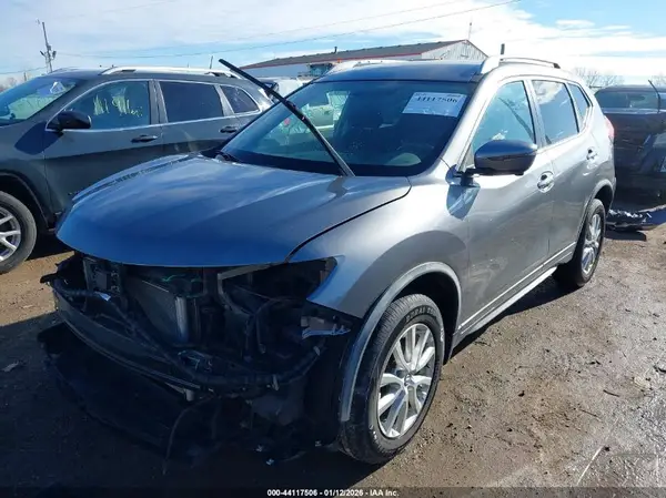 KNMAT2MV5HP590907 2017 NISSAN ROGUE - Image 2