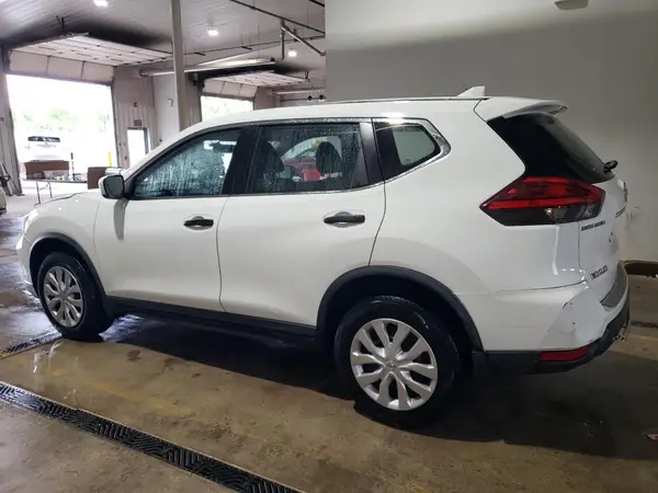 KNMAT2MV5HP591488 2017 NISSAN ROGUE - Image 2