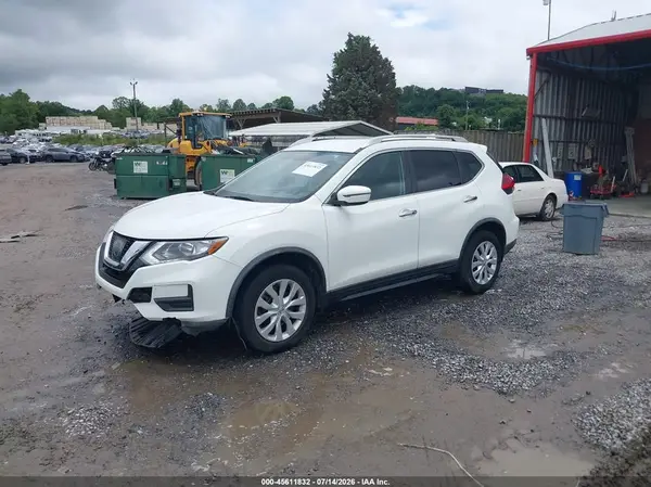 KNMAT2MV5HP593449 2017 NISSAN ROGUE - Image 2