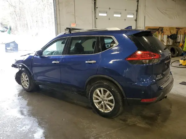 KNMAT2MV5HP594567 2017 NISSAN ROGUE - Image 2