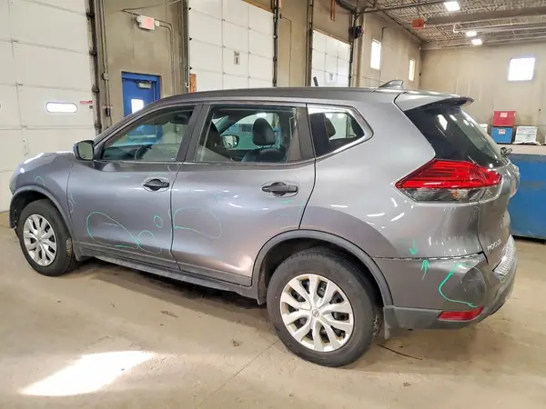 KNMAT2MV5HP597601 2017 NISSAN ROGUE - Image 2