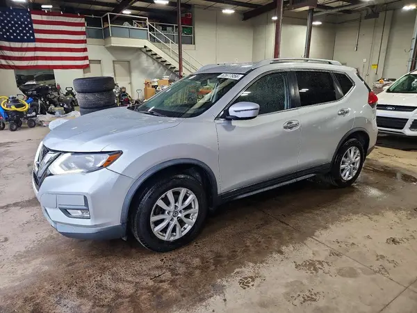KNMAT2MV5HP603770 2017 NISSAN ROGUE - Image 1