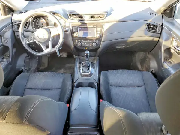 KNMAT2MV5HP603980 2017 NISSAN ROGUE - Image 8
