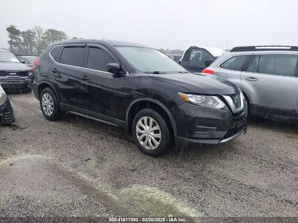 KNMAT2MV5HP605549 2017 NISSAN ROGUE - Image 1