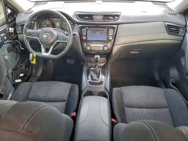 KNMAT2MV5HP608578 2017 NISSAN ROGUE - Image 8