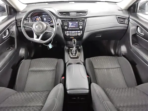 KNMAT2MV5HP610167 2017 NISSAN ROGUE - Image 8