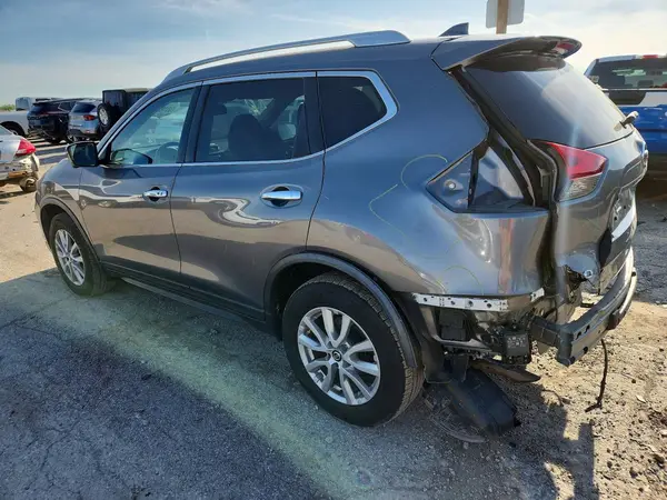 KNMAT2MV5HP611755 2017 NISSAN ROGUE - Image 2