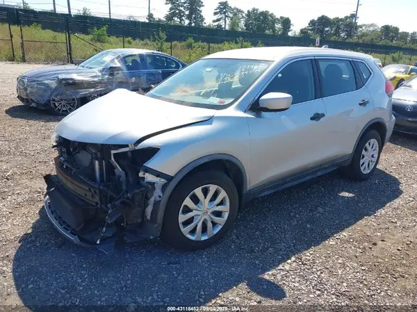 KNMAT2MV5HP616549 2017 NISSAN ROGUE - Image 2