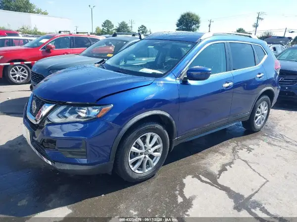 KNMAT2MV5JP500192 2018 NISSAN ROGUE - Image 2