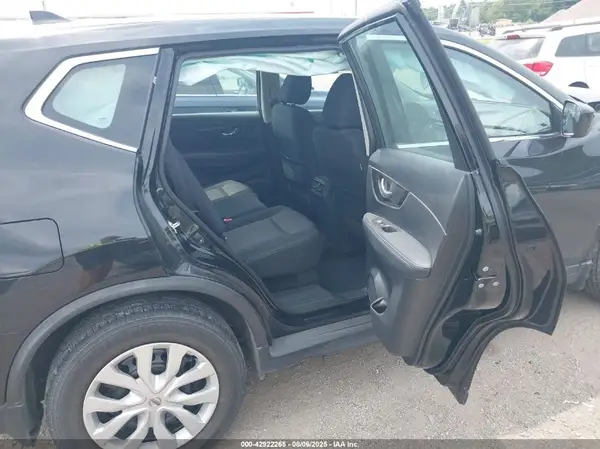 KNMAT2MV5JP501990 2018 NISSAN ROGUE - Image 8