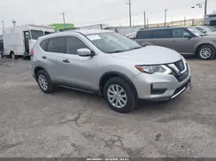 KNMAT2MV5JP503741 2018 NISSAN ROGUE