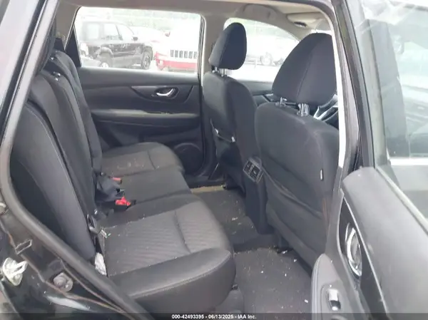 KNMAT2MV5JP504744 2018 NISSAN ROGUE - Image 8