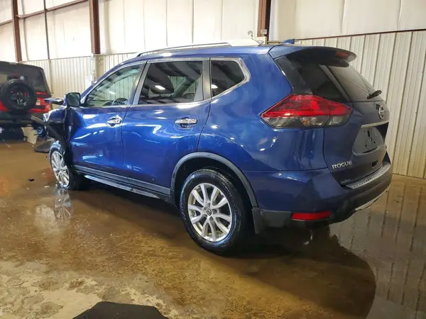 KNMAT2MV5JP508213 2018 NISSAN ROGUE - Image 2