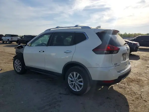 KNMAT2MV5JP509376 2018 NISSAN ROGUE - Image 2