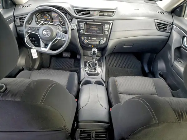 KNMAT2MV5JP512049 2018 NISSAN ROGUE - Image 8