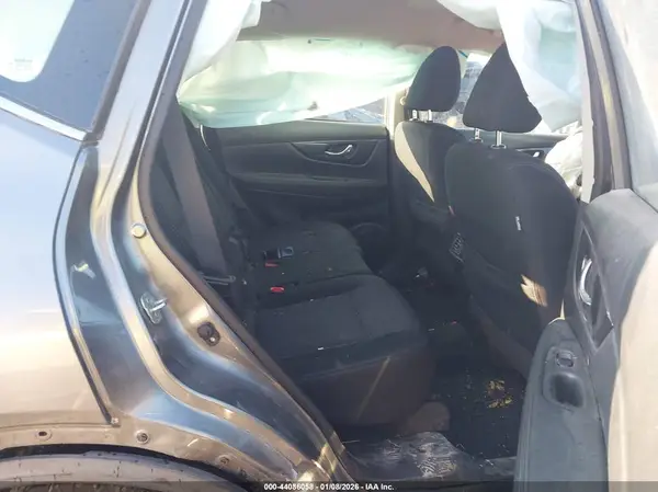 KNMAT2MV5JP513282 2018 NISSAN ROGUE - Image 8
