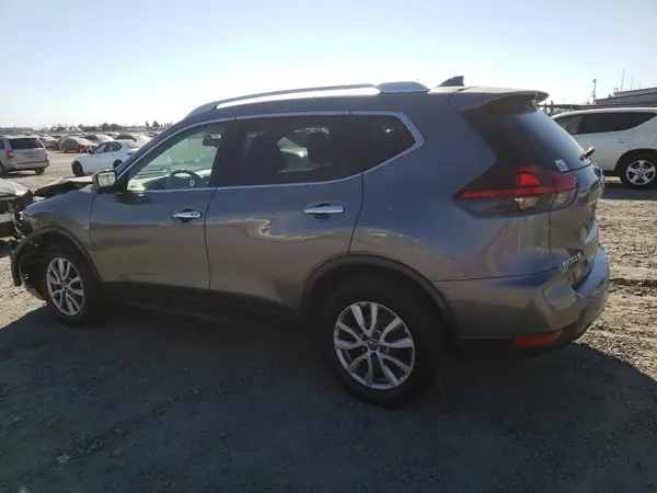 KNMAT2MV5JP513508 2018 NISSAN ROGUE - Image 2