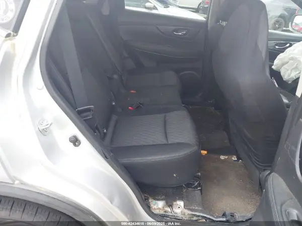 KNMAT2MV5JP513573 2018 NISSAN ROGUE - Image 8