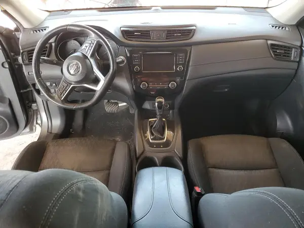 KNMAT2MV5JP523990 2018 NISSAN ROGUE - Image 8
