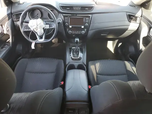 KNMAT2MV5JP526436 2018 NISSAN ROGUE - Image 8
