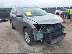 KNMAT2MV5JP527070 2018 NISSAN ROGUE