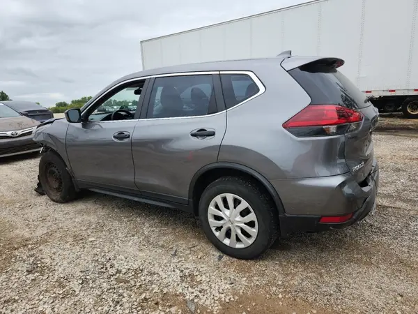 KNMAT2MV5JP527537 2018 NISSAN ROGUE - Image 2
