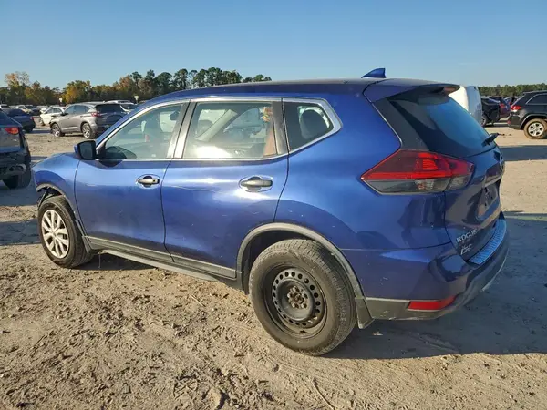 KNMAT2MV5JP531037 2018 NISSAN ROGUE - Image 2