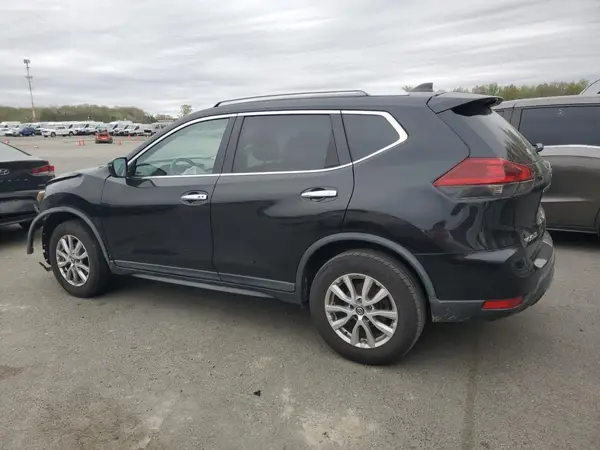 KNMAT2MV5JP531989 2018 NISSAN ROGUE - Image 2