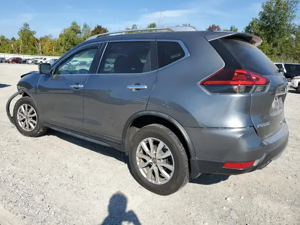 KNMAT2MV5JP535783 2018 NISSAN ROGUE - Image 2