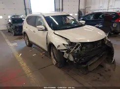 KNMAT2MV5JP540076 2018 NISSAN ROGUE