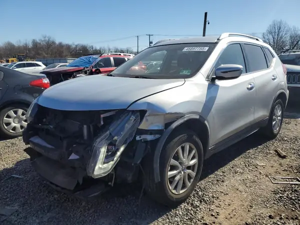 KNMAT2MV5JP541924 2018 NISSAN ROGUE - Image 1