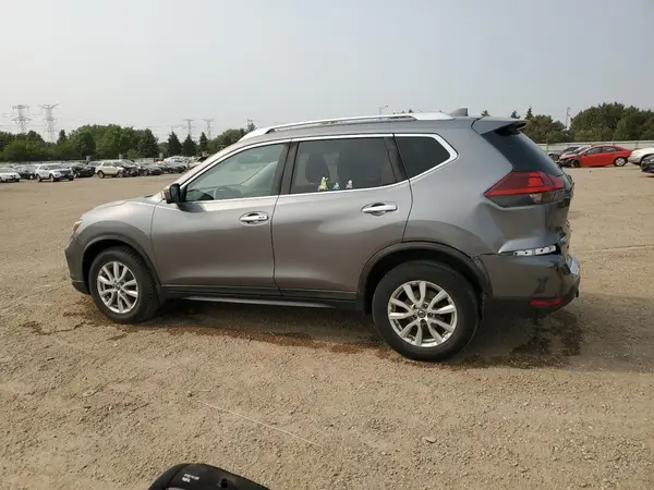 KNMAT2MV5JP542149 2018 NISSAN ROGUE - Image 2