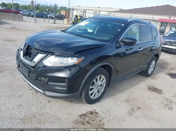 KNMAT2MV5JP543401 2018 NISSAN ROGUE - Image 2