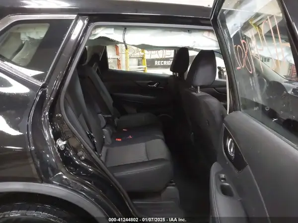 KNMAT2MV5JP545147 2018 NISSAN ROGUE - Image 8