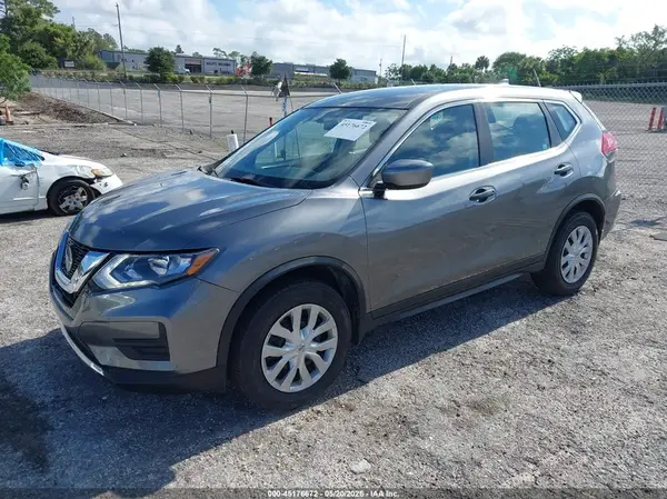 KNMAT2MV5JP545262 2018 NISSAN ROGUE - Image 2