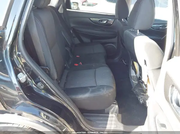 KNMAT2MV5JP550199 2018 NISSAN ROGUE - Image 8