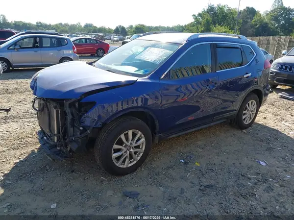 KNMAT2MV5JP556911 2018 NISSAN ROGUE - Image 2