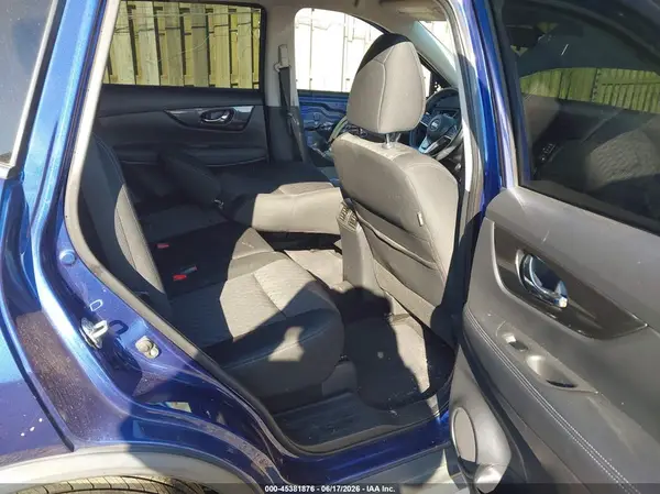 KNMAT2MV5JP556911 2018 NISSAN ROGUE - Image 8