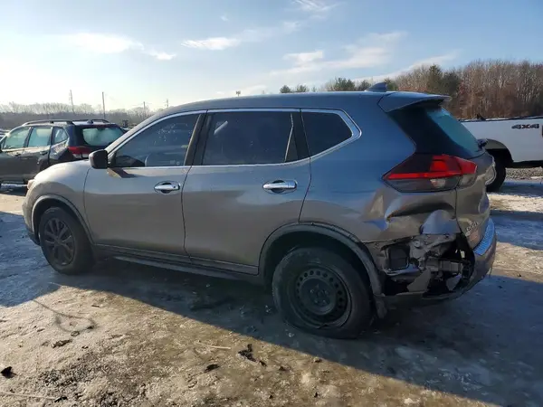 KNMAT2MV5JP557301 2018 NISSAN ROGUE - Image 2