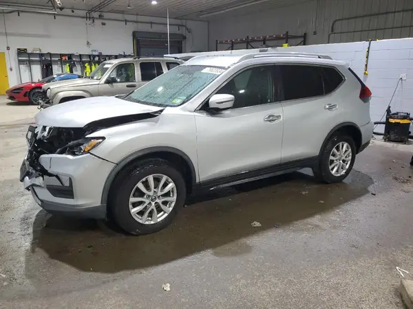 KNMAT2MV5JP559159 2018 NISSAN ROGUE - Image 1