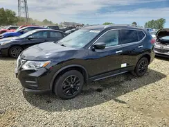 KNMAT2MV5JP563521 2018 NISSAN ROGUE