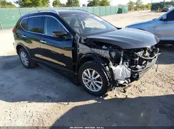 KNMAT2MV5JP565799 2018 NISSAN ROGUE