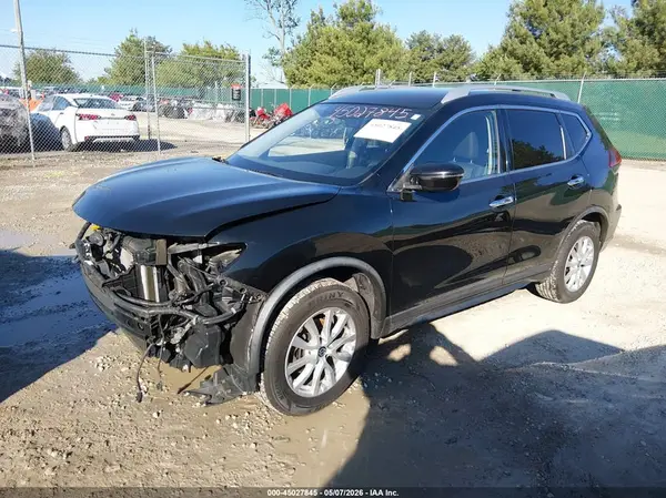 KNMAT2MV5JP565799 2018 NISSAN ROGUE - Image 2
