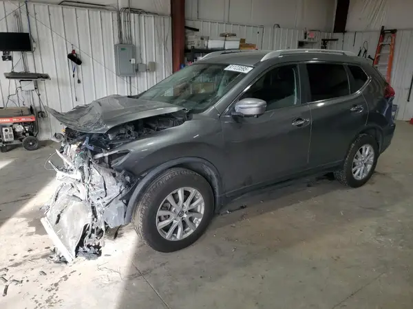 KNMAT2MV5JP567178 2018 NISSAN ROGUE - Image 1