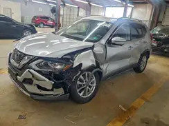 KNMAT2MV5JP567763 2018 NISSAN ROGUE