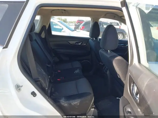 KNMAT2MV5JP571201 2018 NISSAN ROGUE - Image 8