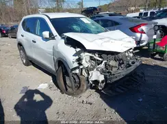 KNMAT2MV5JP572784 2018 NISSAN ROGUE